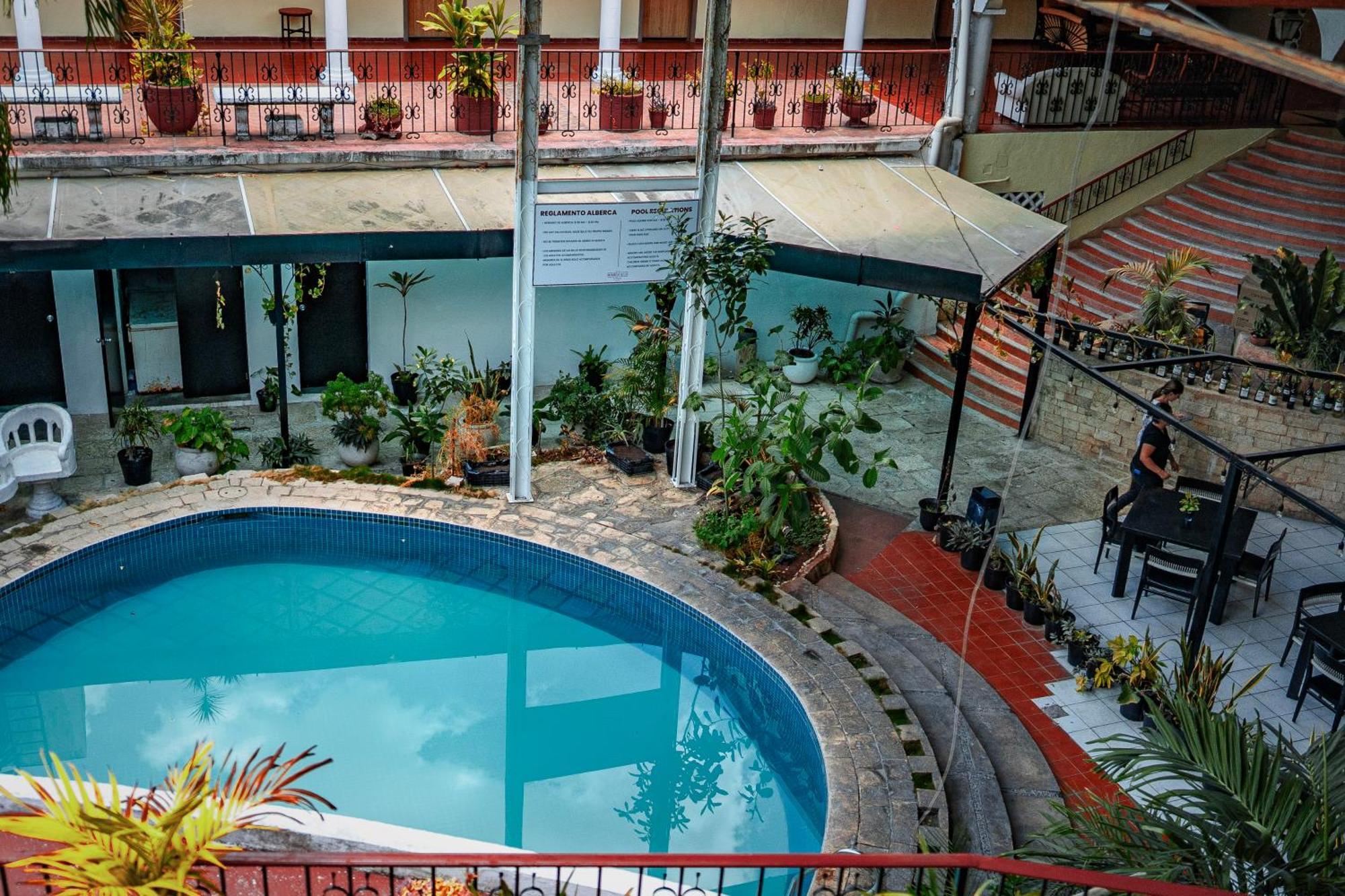 Hotel Maria De La Luz วัลลาโดลิด ภายนอก รูปภาพ