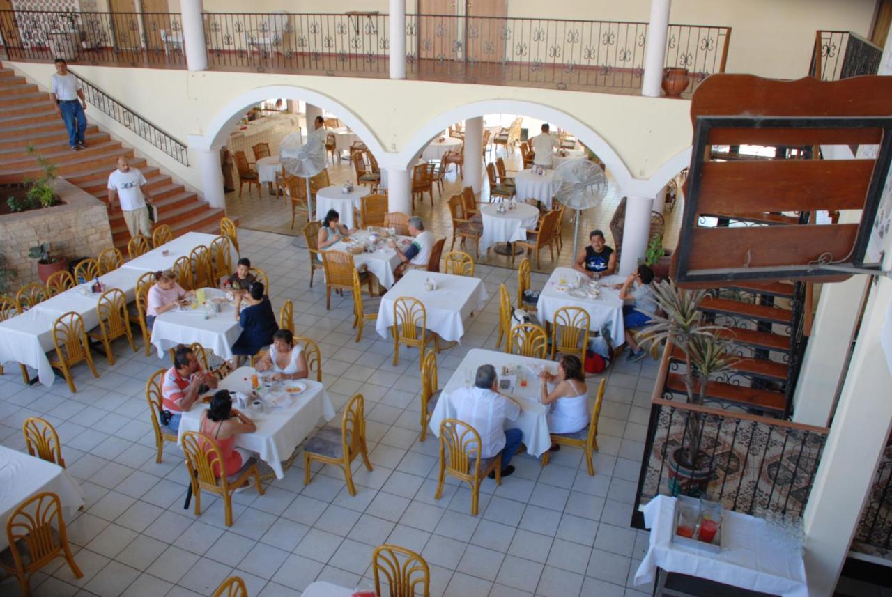 Hotel Maria De La Luz วัลลาโดลิด ภายนอก รูปภาพ